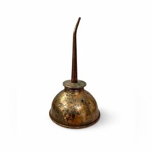 Vintage Copper Colored Thump Pump Oil Can 7 inches Tall